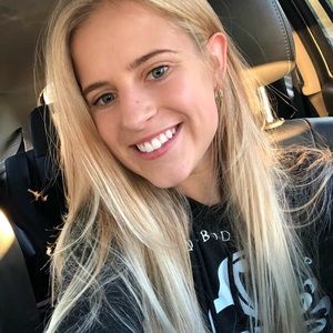 Meet your Posher, Hailey